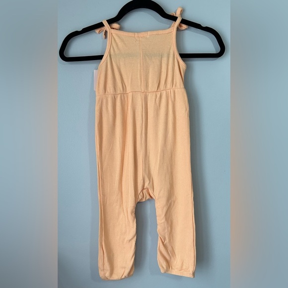 Target Grayson Mini Peach NWT Sleeveless Baby footless Romper size 24 months - Picture 2 of 4